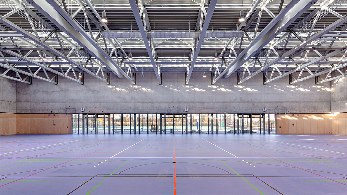 Sporthalle am grünen Gleis